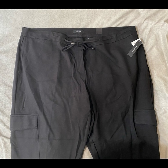 New with Tags— Pennington’s Petite Size 22 Black Cargo Pants - Picture 5 of 5